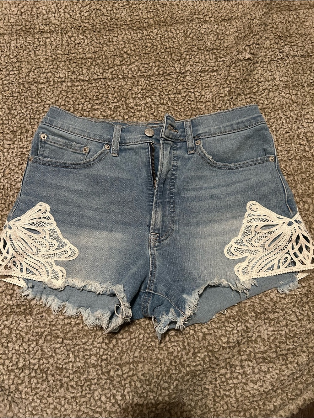 Jessica Simpson Ginger Denim Cutoff Shorts White Crochet Lace Side Insets size 6